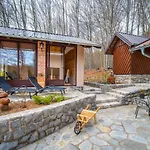 度假居 Bazak By Interhome
